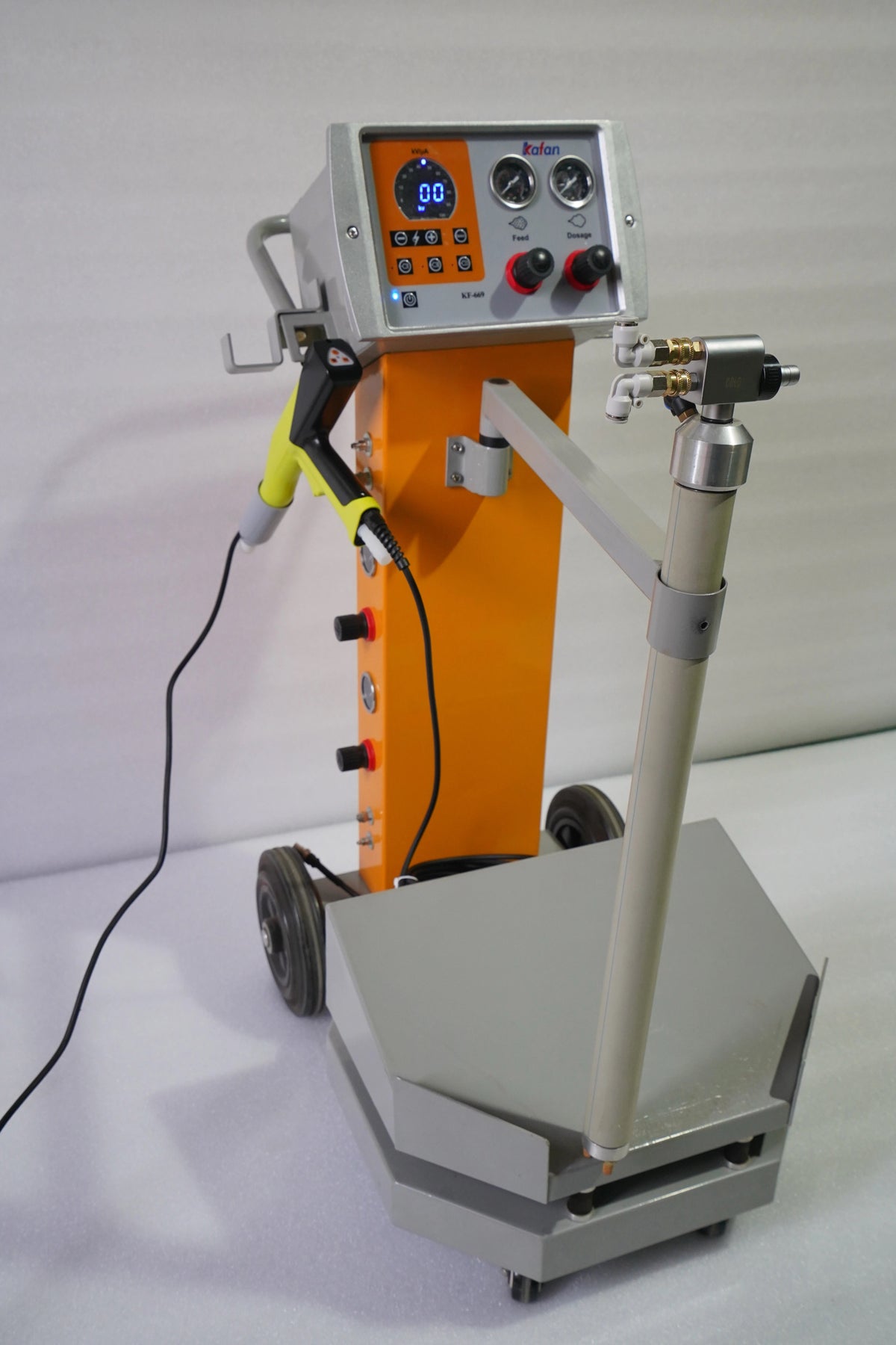 Box feeder powder coating spry gun & system